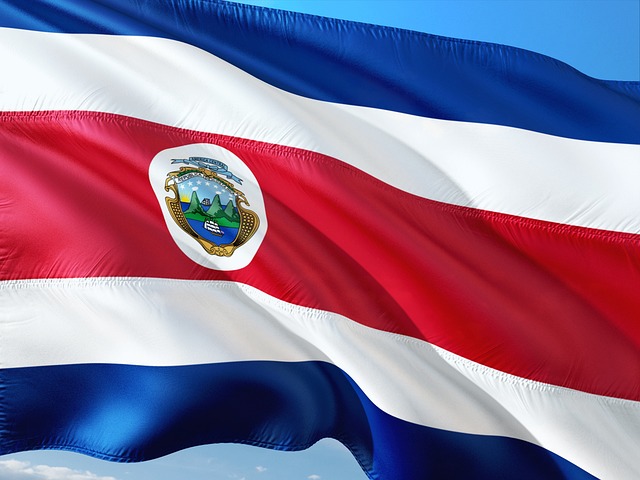 კოსტა-რიკას დროშა